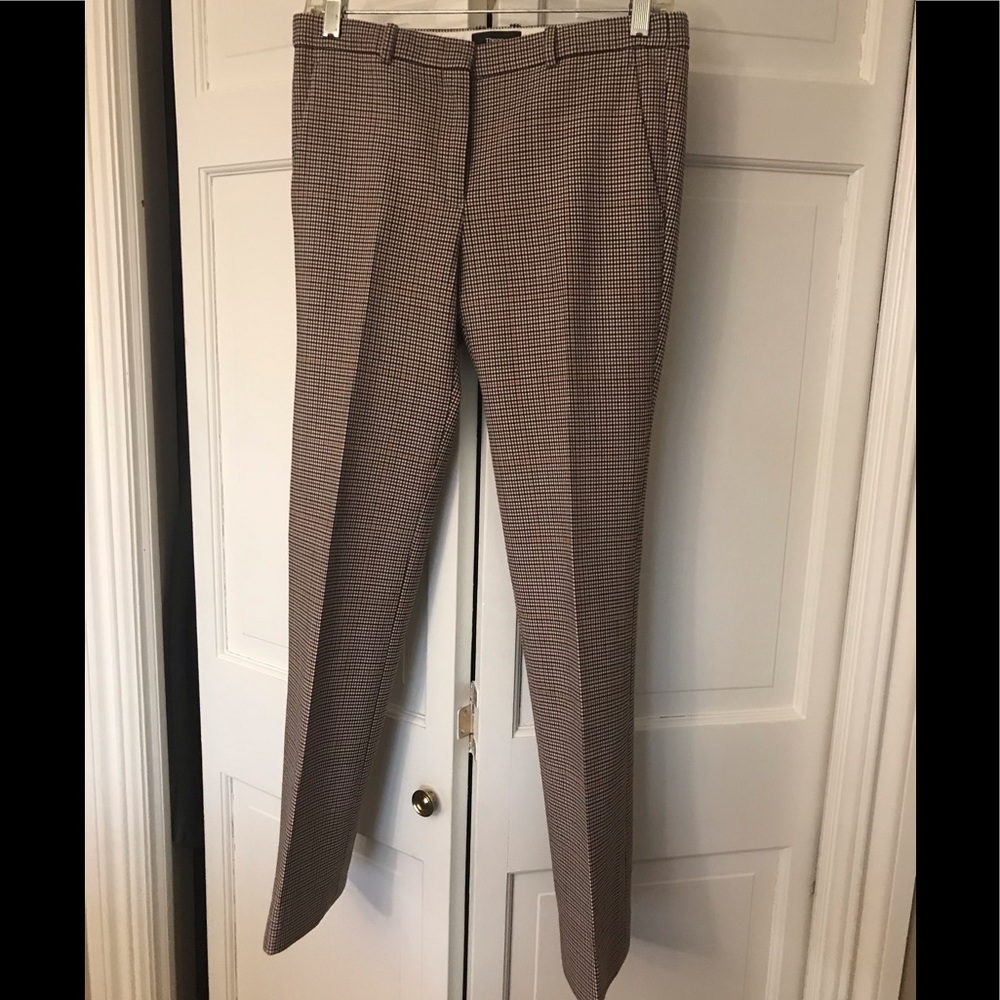 15% Off Any Item in Entire Closet 25% Off $150
